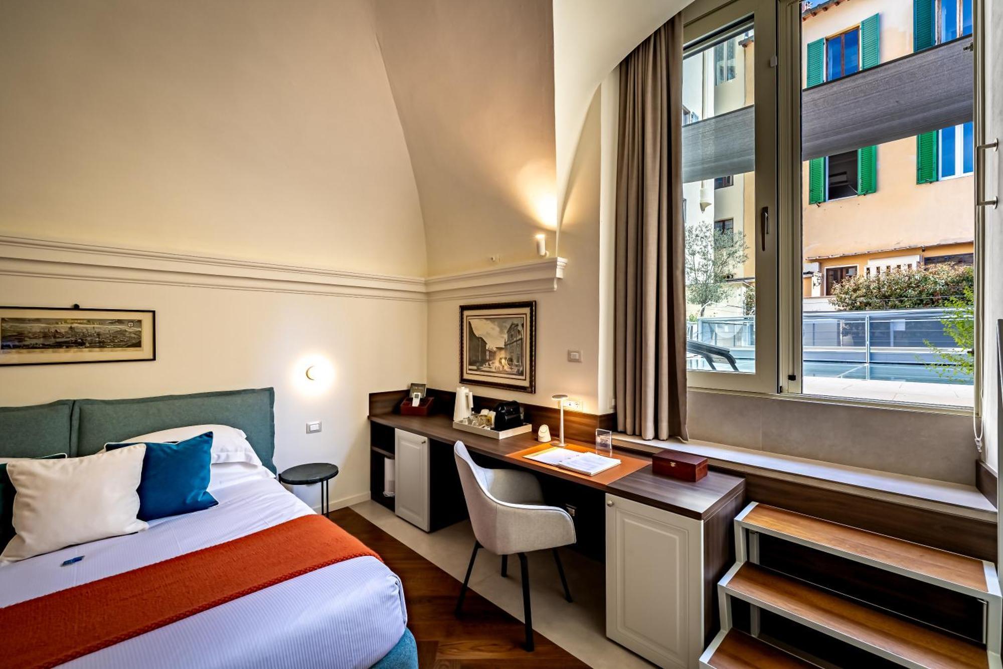 Dimora Collection - Le Corti - Boutique Luxury Suites In A Restored 13Th Century Convent, With Sauna And Gym (Adults Only) Firenze Eksteriør bilde